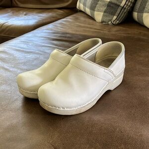 White Leather Dansko Professional Clogs Size 36